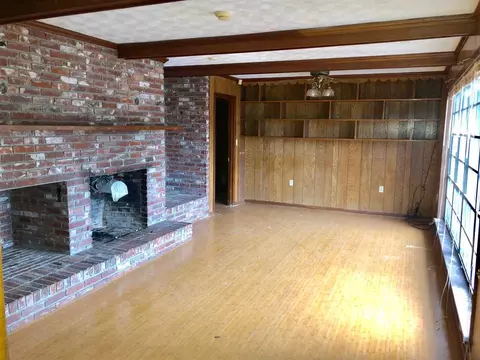 102 Azalea Dr, Forest, MS 39074 photo 9