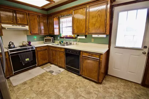 104 Live Oak Cv, Brandon, MS 39047 photo 5