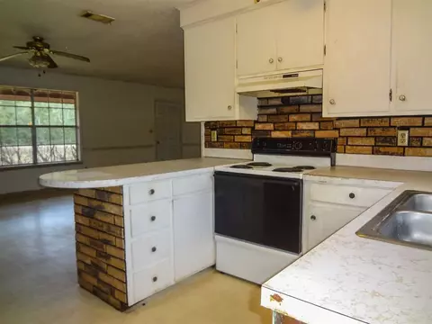 200 Callender Rd, Braxton, MS 39044 photo 9