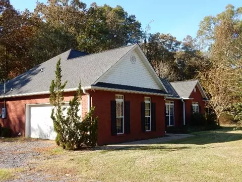 737 Miggins Rd, Canton, MS 39046 photo 3