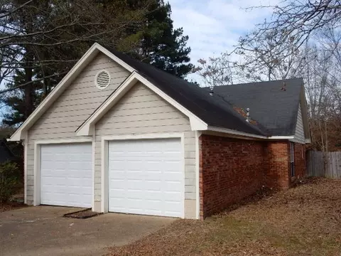 606 Red Oak Dr, Madison, MS 39110 photo 3