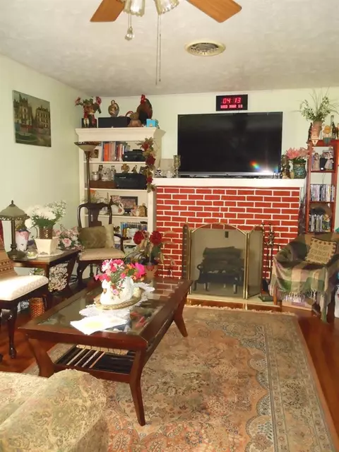 1036 Willow Ave, Canton, MS 39046 photo 2