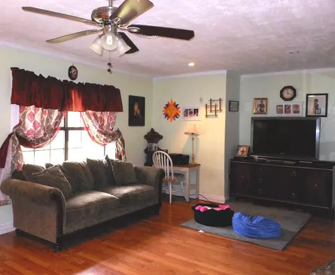 1036 Willow Ave, Canton, MS 39046 photo 8