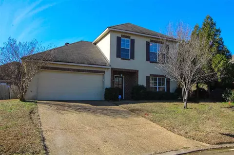 477 Pinebrook Cir, Brandon, MS 39047 photo 1