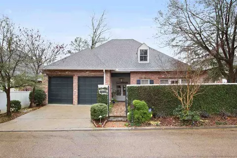 1623 Acadia Ct, Jackson, MS 39211 photo 1
