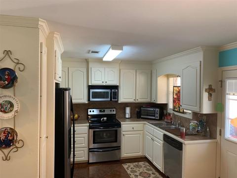 23 SE Circle Dr, Magee, MS 39111 photo 9
