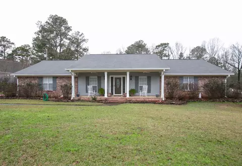 1520 Davis Rd, Terry, MS 39170 photo 1