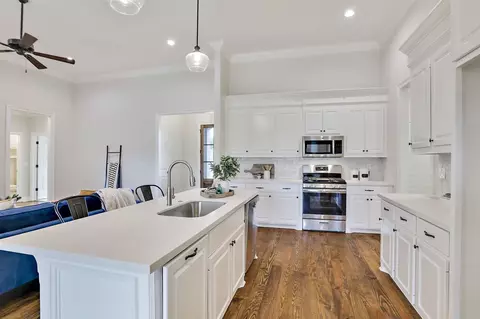 160 Sweetbriar Cir, Canton, MS 39046 photo 13