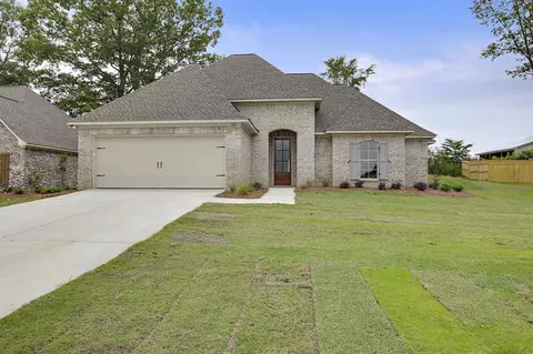 160 Sweetbriar Cir, Canton, MS 39046 photo 1