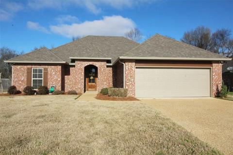 2021 E Ridge Cir, Madison, MS 39110 photo 1