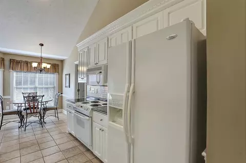 350 Avalon Way, Brandon, MS 39047 photo 11
