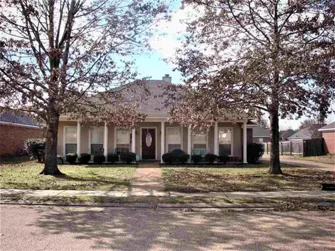 107 Channing Cir, Canton, MS 39046 photo 1