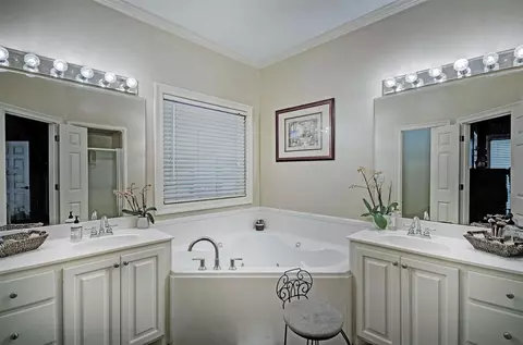504 Bay Pointe Cv, Brandon, MS 39047 photo 17