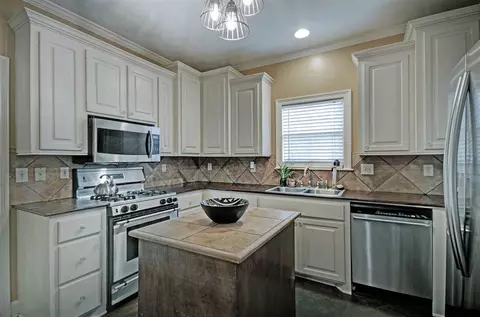 504 Bay Pointe Cv, Brandon, MS 39047 photo 10