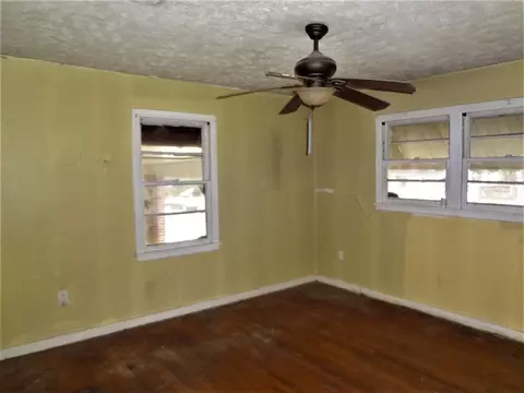 118 Clinton Park Dr, Jackson, MS 39209 photo 9