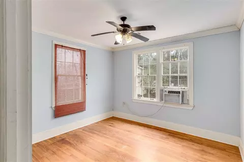 1046 Whitworth St, Jackson, MS 39202 photo 9