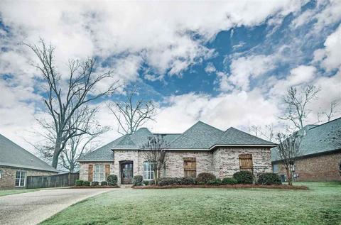 275 E Pinebrook Dr, Brandon, MS 39047 photo 1