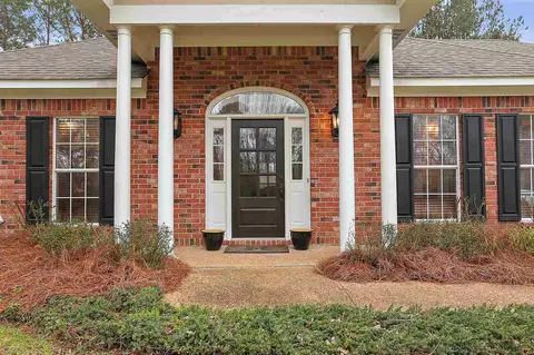 327 Devonport Cir, Raymond, MS 39154 photo 3