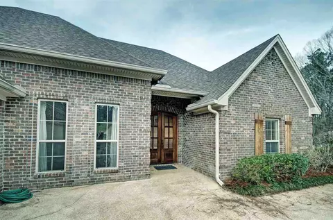119 Hunter Trl, Florence, MS 39073 photo 4
