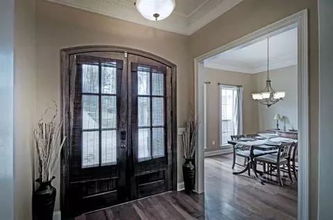 119 Hunter Trl, Florence, MS 39073 photo 9