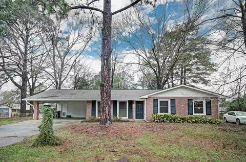 1232 Winterview Dr, Jackson, MS 39211 photo 2