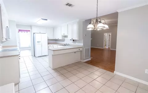 111 Eastside Dr, Brandon, MS 39047 photo 15