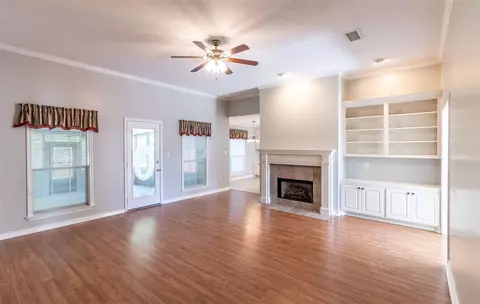 111 Eastside Dr, Brandon, MS 39047 photo 9