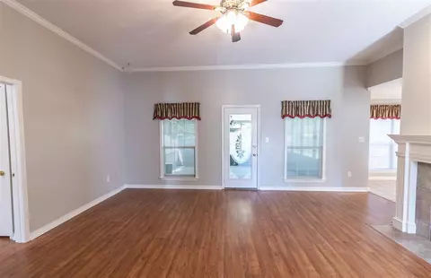 111 Eastside Dr, Brandon, MS 39047 photo 8