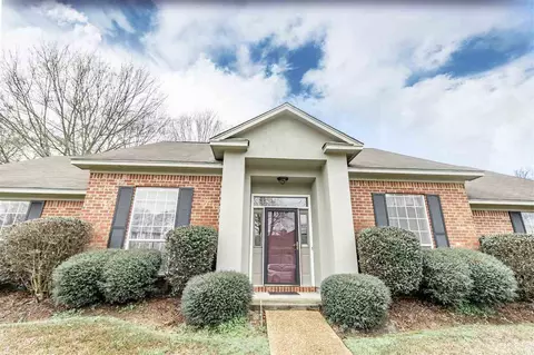 111 Eastside Dr, Brandon, MS 39047 photo 2
