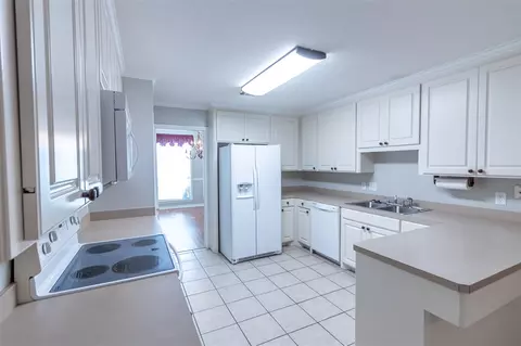 111 Eastside Dr, Brandon, MS 39047 photo 18