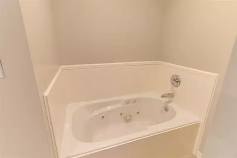 111 Eastside Dr, Brandon, MS 39047 photo 33