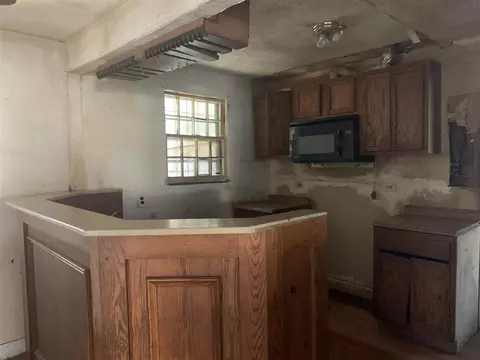 215 Donald St, Jackson, MS 39216 photo 3