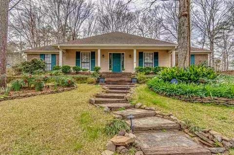 535 Dixton Dr, Brandon, MS 39047 photo 1