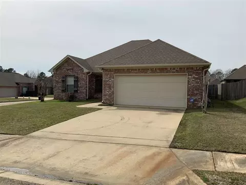 301 Silvertree Ln, Pearl, MS 39208 photo 2