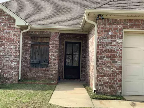 301 Silvertree Ln, Pearl, MS 39208 photo 4