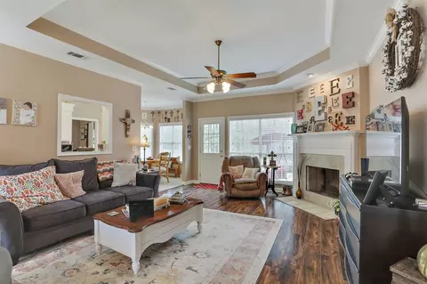 293 Azalea Ct, Brandon, MS 39047 photo 3