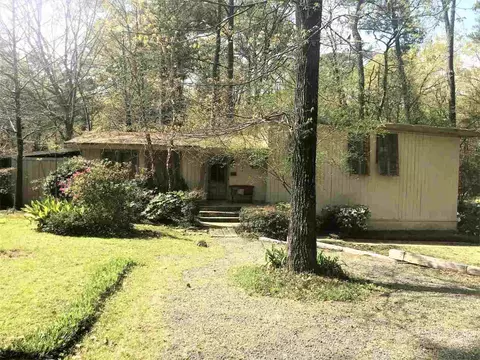 4419 Eastridge Dr, Jackson, MS 39211 photo 1
