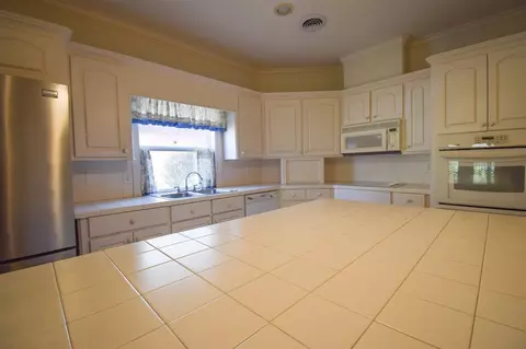 103 Brookside Cir, Clinton, MS 39056 photo 9
