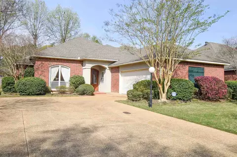 103 Brookside Cir, Clinton, MS 39056 photo 2