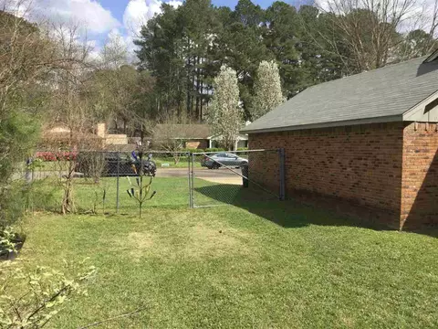 5075 Raintree Dr, Byram, MS 39272 photo 4