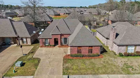 340 Greengate Cir, Brandon, MS 39042 photo 1