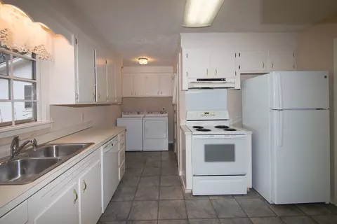 817 Newland St, Jackson, MS 39211 photo 3
