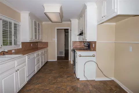 1535 Winchester St, Jackson, MS 39211 photo 6