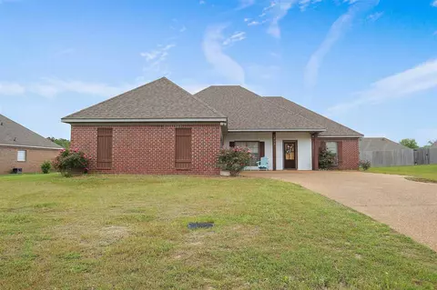 424 Rolling Hills Cir, Brandon, MS 39042 photo 2