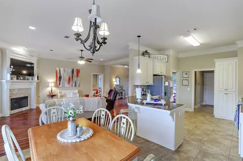 424 Rolling Hills Cir, Brandon, MS 39042 photo 11