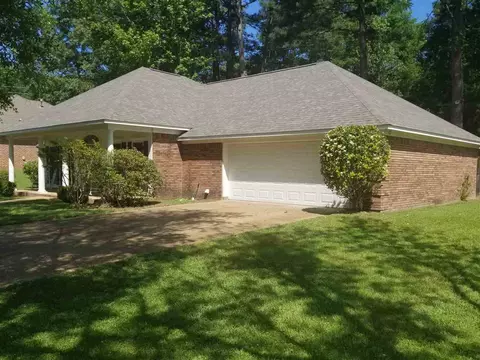 560 Arbor Dr, Madison, MS 39110 photo 3