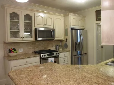 301 Avalon Way, Brandon, MS 39047 photo 4