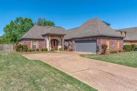 520 Turtle Ln, Brandon, MS 39047 photo 1
