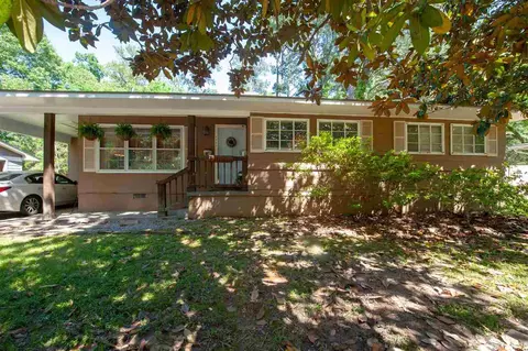 4280 Forest Park Dr, Jackson, MS 39211 photo 4