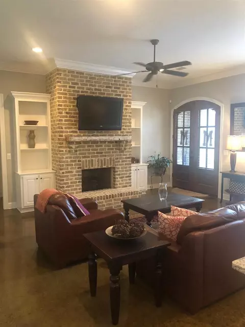 913 Willow Grande Cir, Brandon, MS 39047 photo 9